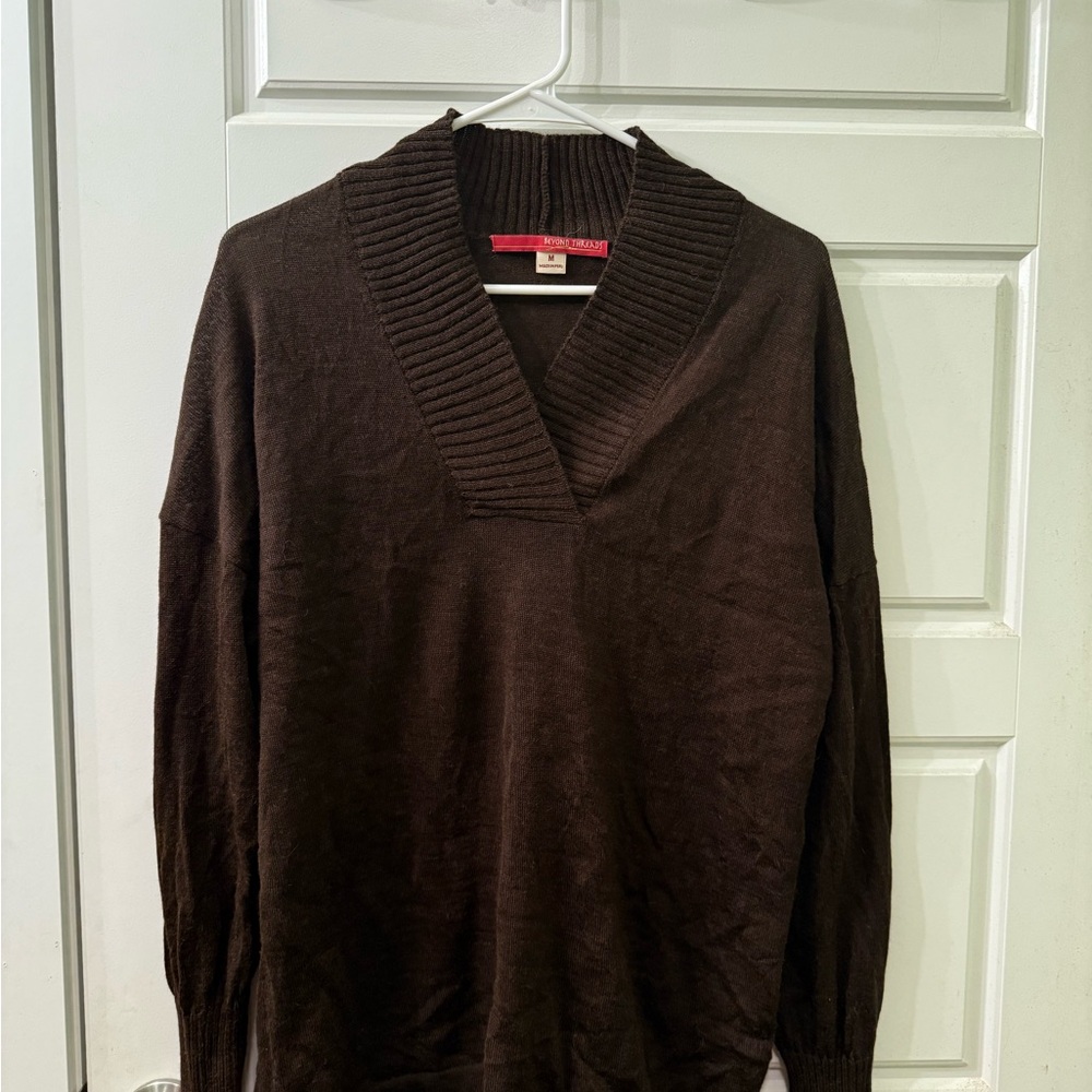 Beyond Threads Alpaca V-Neck Brown Sweater Made in Peru Size Medium